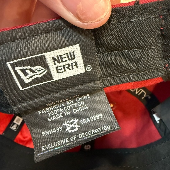 Disney Mickey Mouse Expressions Hat - Picture 6 of 6